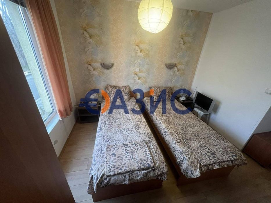 # 33791254 Тристаен апартамент в обикновена къща, Слънчев Бряг