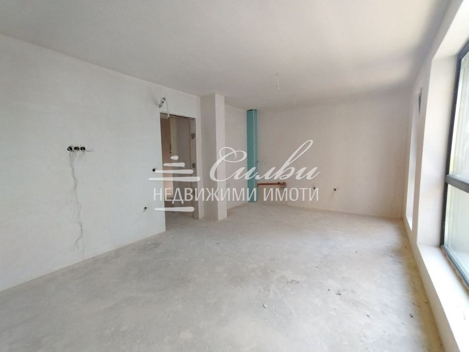 Тристаен апартамент в НОВОСТРОЯЩА СЕ жилищна сграда - Пети полк