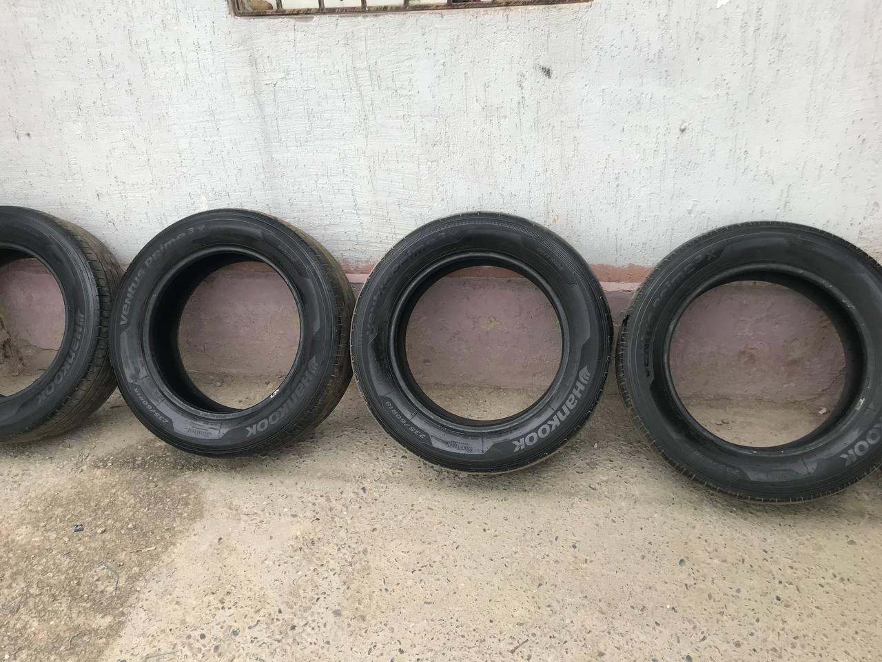 235/60/R18 HANKOOK 4штук летний балон сатылады