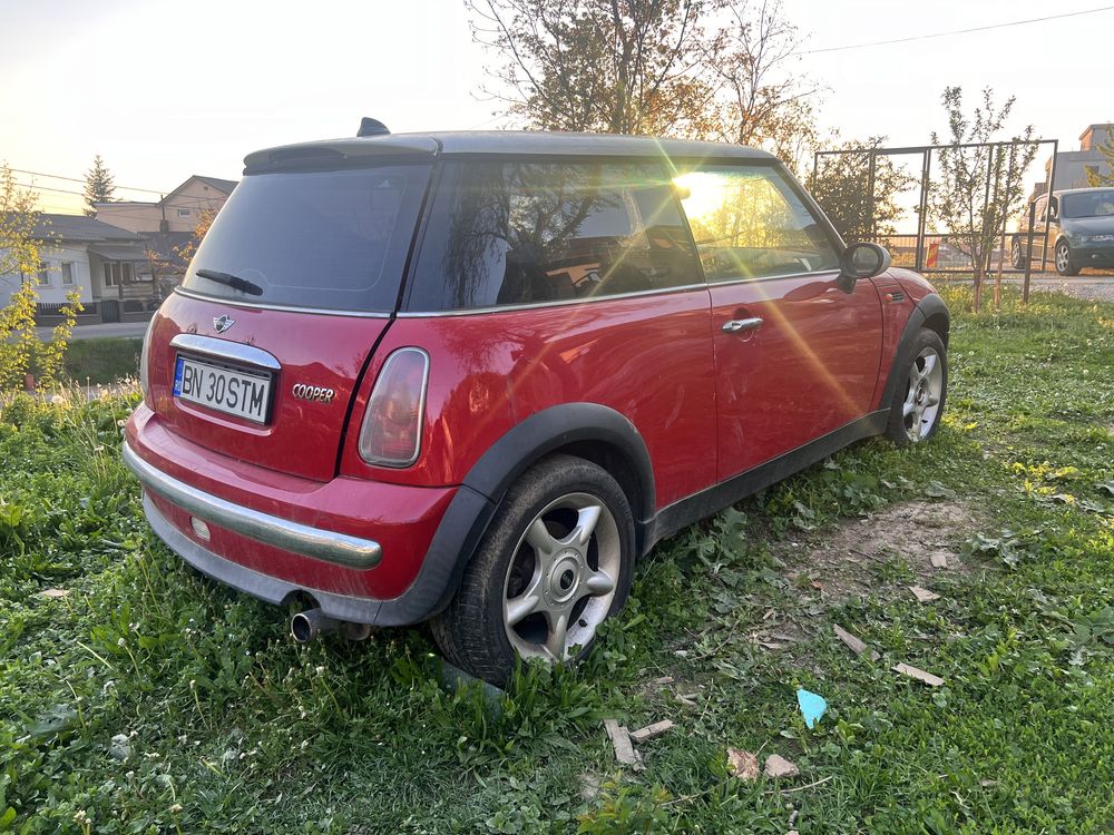 Vand MiniCooper 1,6 avariat