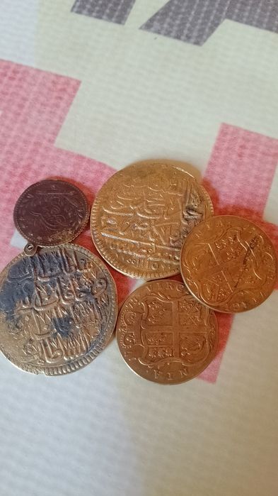 Стари най вероятно медни монети