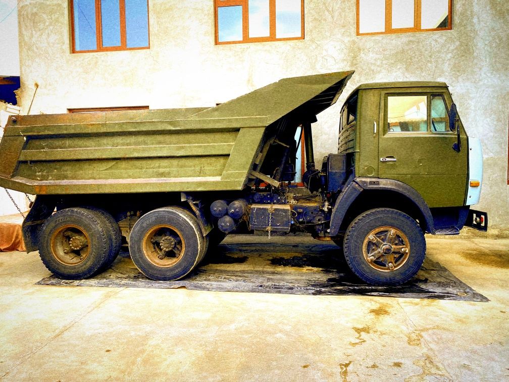 KAMAZ-55111 Sama