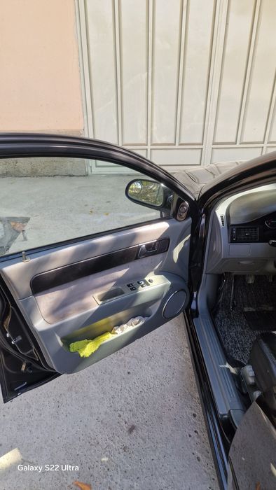 Lasetti 1.6 mexanika 2008 metan gaz 80talik