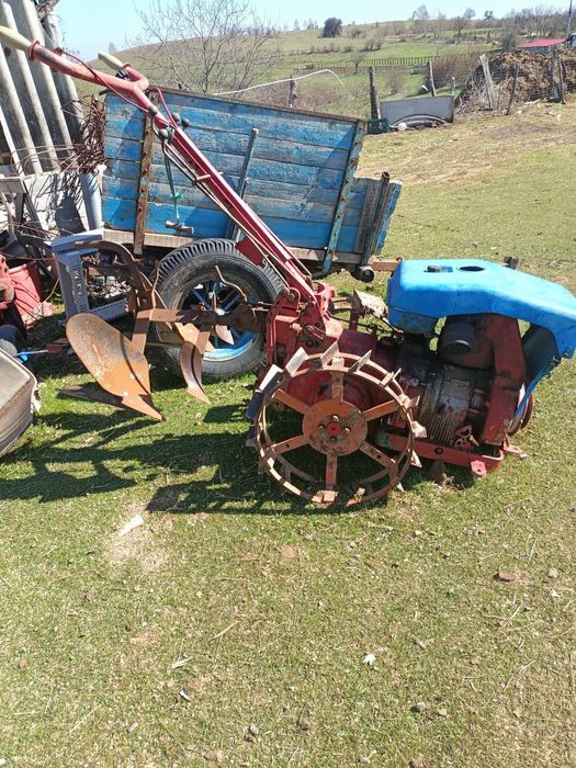 Vând motocultor pasquali