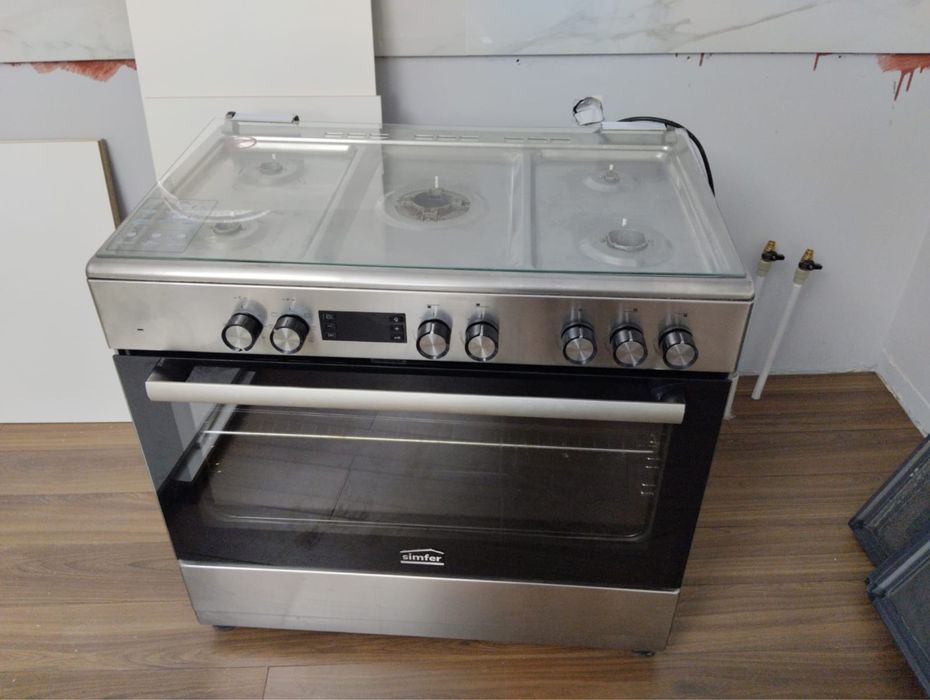 Газ плита кухонный