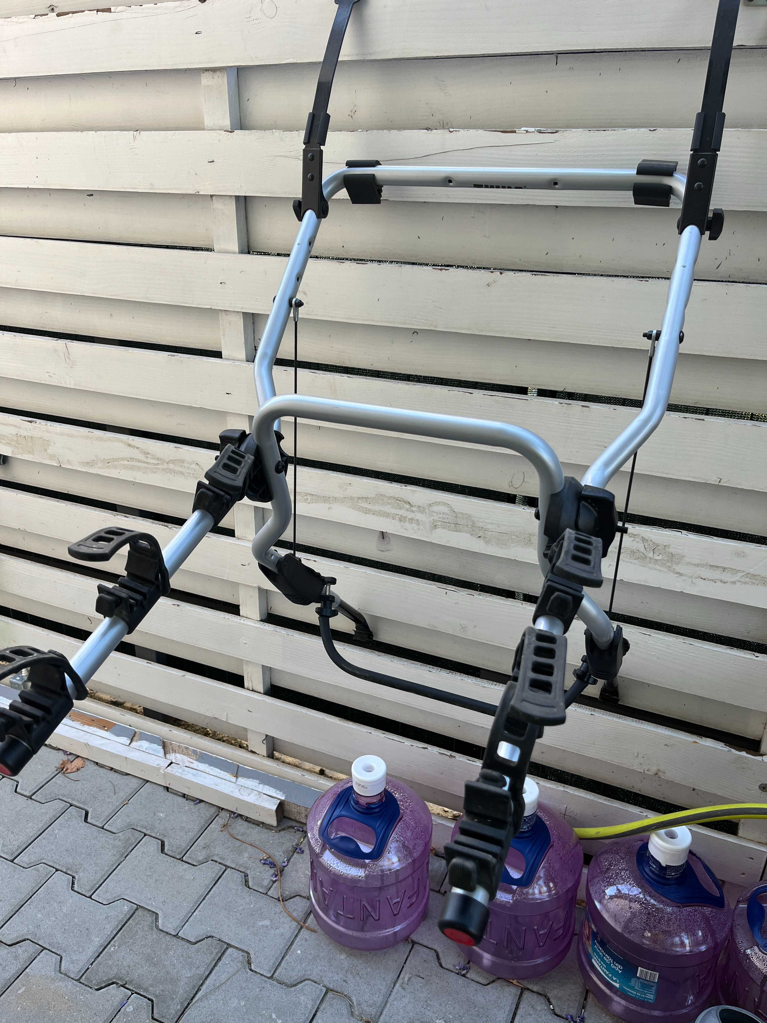 THULE ClipOn 9103 S1 pentru 3 biciclete cu prindere pe haion