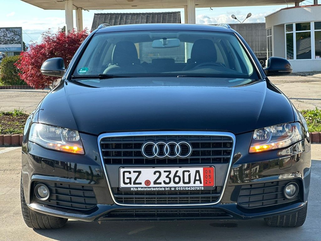 Audi A4 B8 - 2.0 Tdi 143 CP - Automata - An 2009 ~ 8+1 trepte ~ Top !!