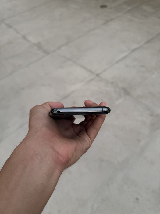 iPhone 11 pro max sotiladi obmen ayfonlaga