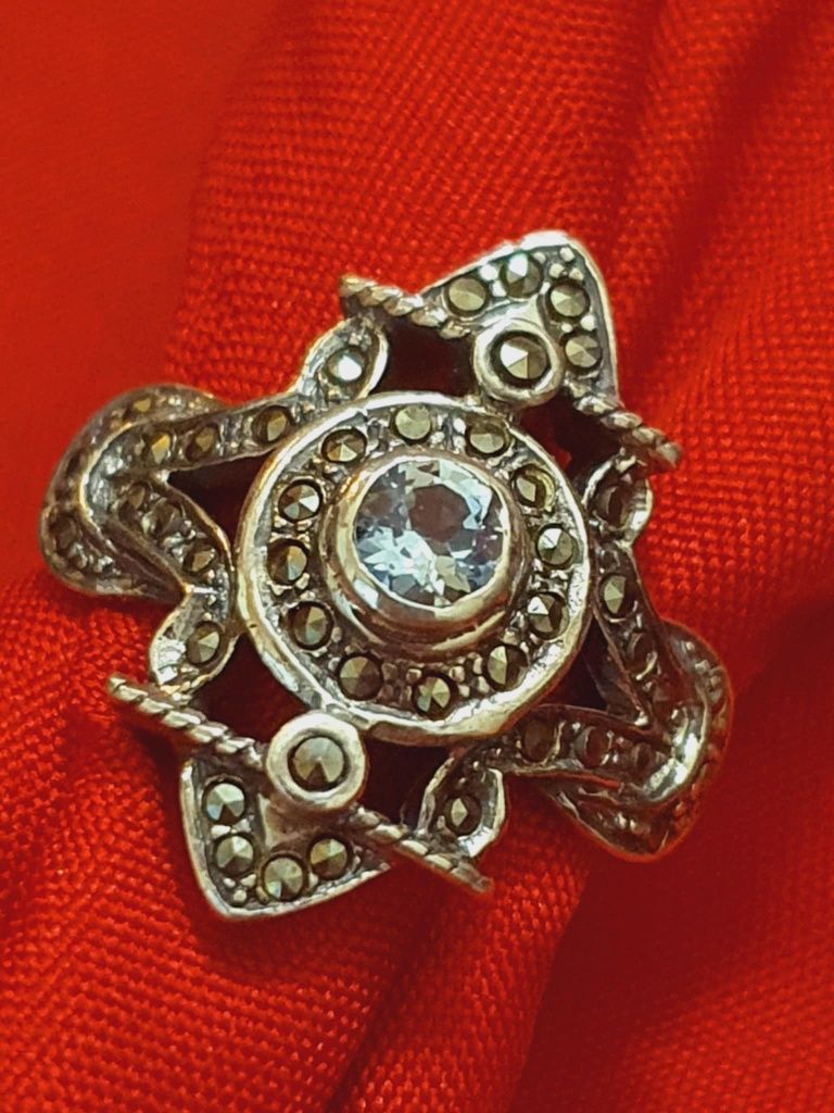 Inel deosebit din argint