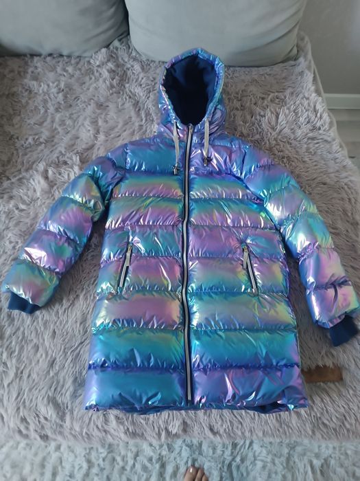 Продам новую курточку