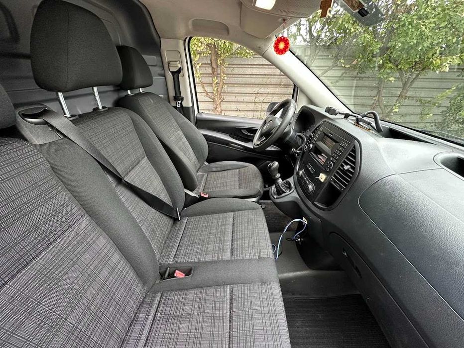 Duba Mercedes-Benz Vito 109 CDI KSV Long 2015, motor 1.6 Diesel 88 CP