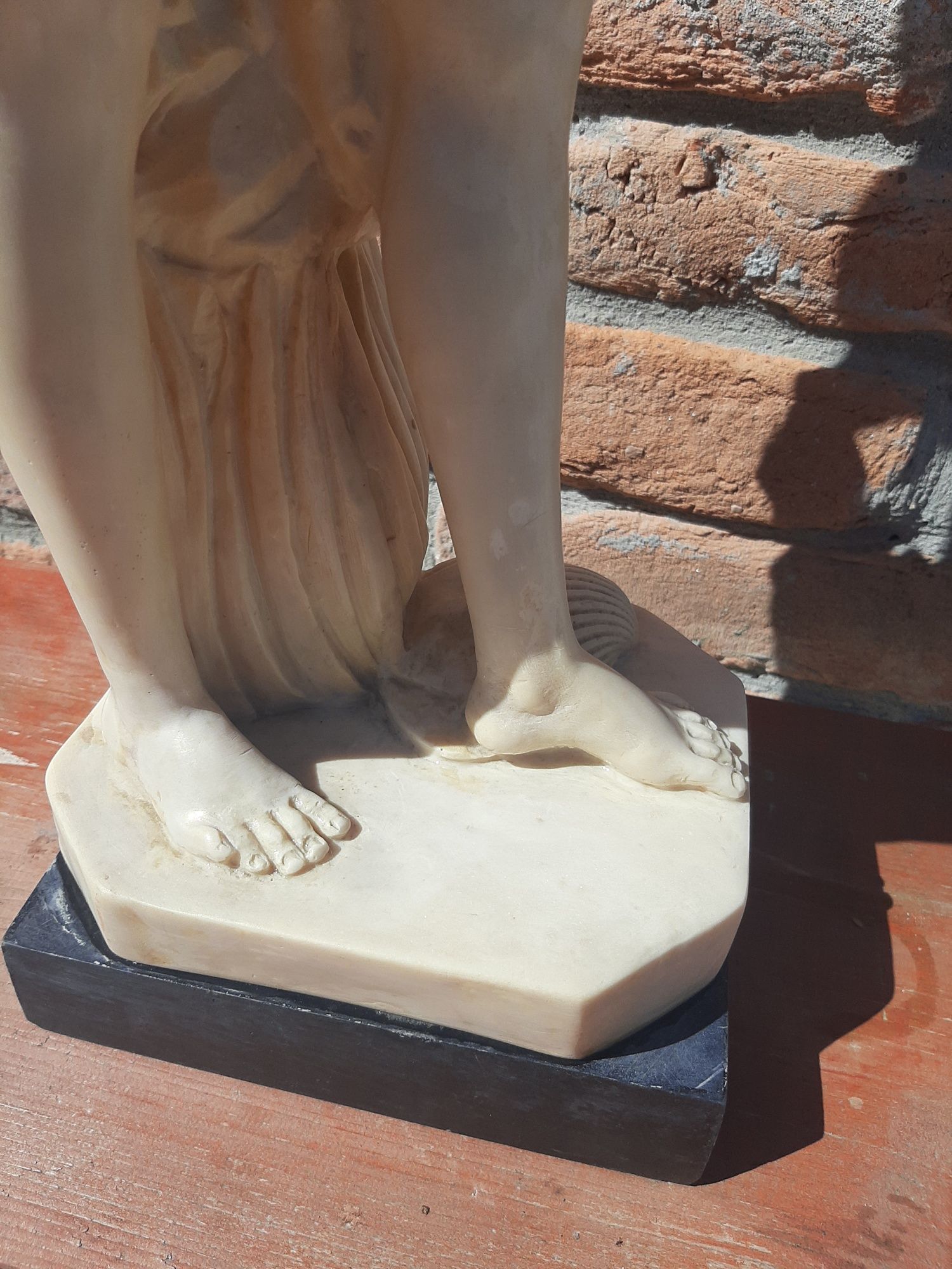 Statuie Venus Alabastru