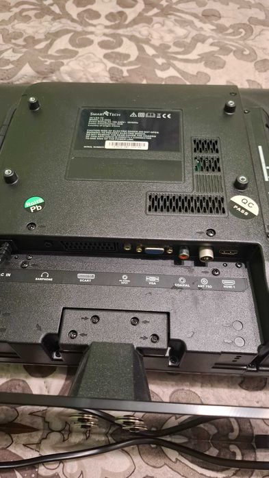 телевизор смарт тех 28"