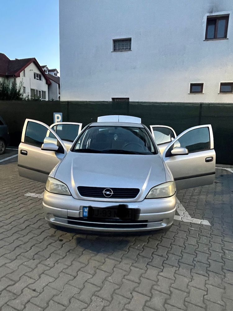 Opel Astra, 1.4 benzina, anul 2006