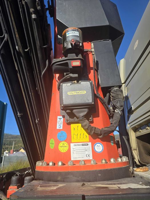 MAN 4x4 cu Macara Palfinger