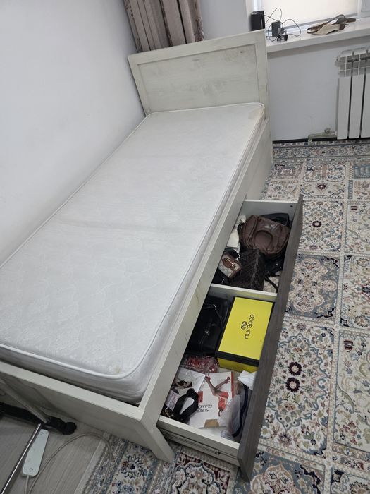 Продается кровать