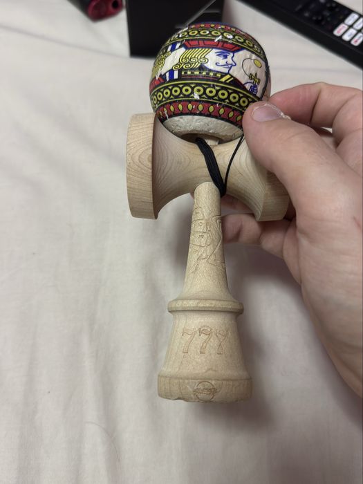 Sweets Kendamas Broken Shape BlackJack uzata dar perfecta