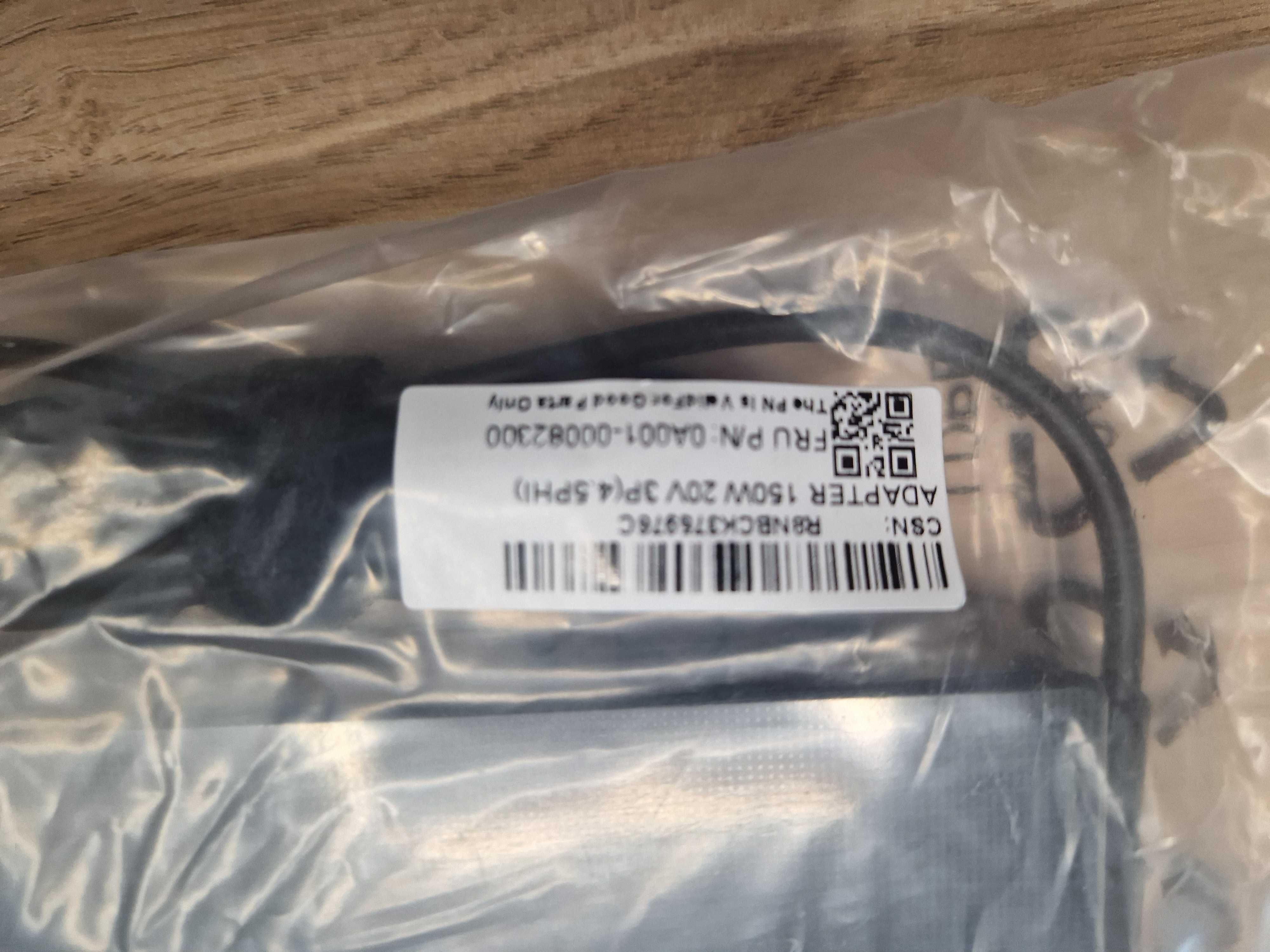 ASUS захранващ адаптер/инвертор Вътрешен 150 W Черен