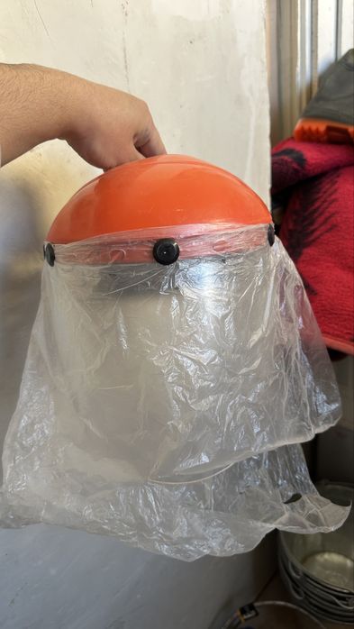 Подшлемники,каски,маски продам