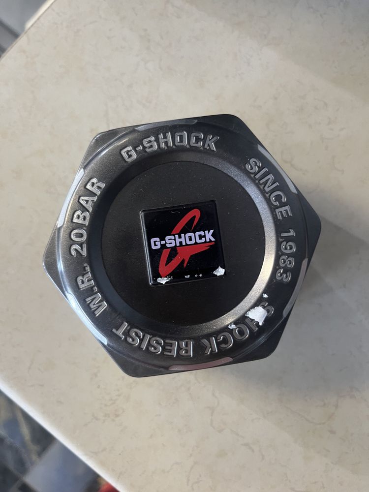 Часовник G-shock