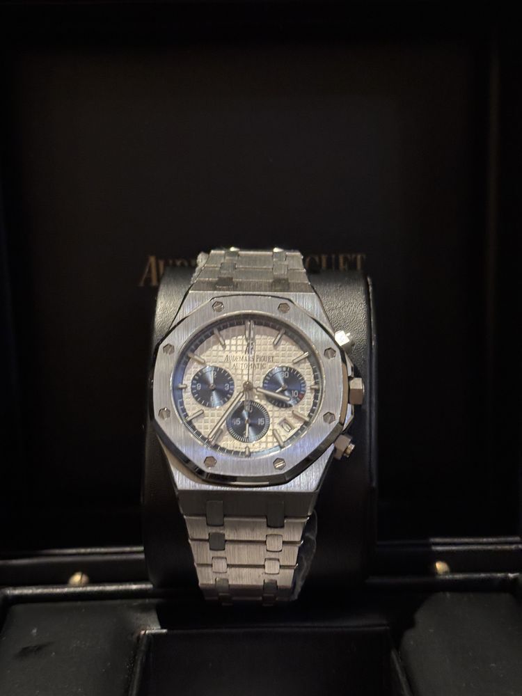 Audemars piguet часовник