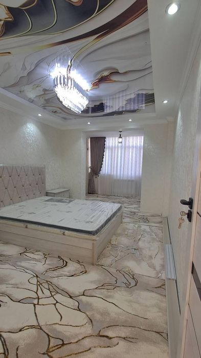 Зудлик билан сотилади 4 хона 4 этаж 5 этажли дом вокзал парк