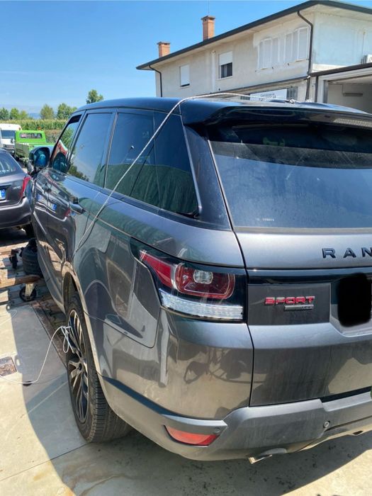 Range Rover Sport avariat 3.0 2016