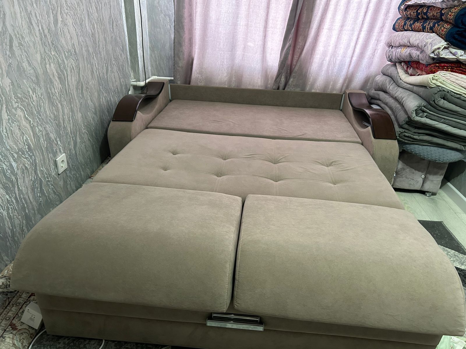 Продам диван б/у