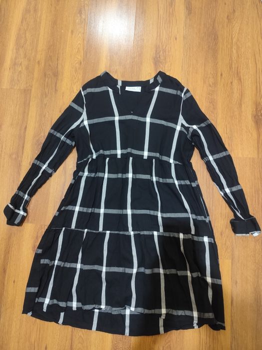 Блузи и рокли ХЛ по 8лв