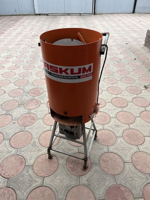 Сеноизмельчитель