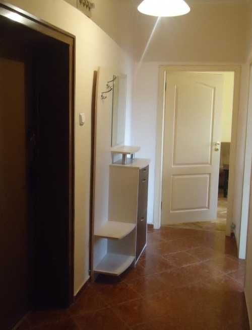 Дава се под наем Двустаен апартамент в София, Яворов - 70 кв.м за 323.85 € - Снимка #3