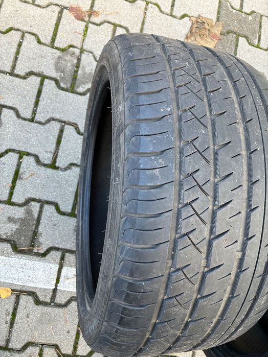 Гуми летни 275/35 R18