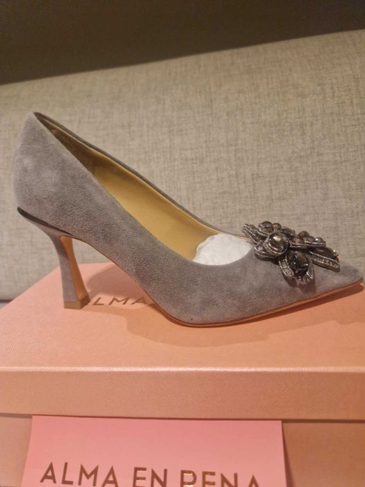 Обувки на висок ток ALMA EN PENA
