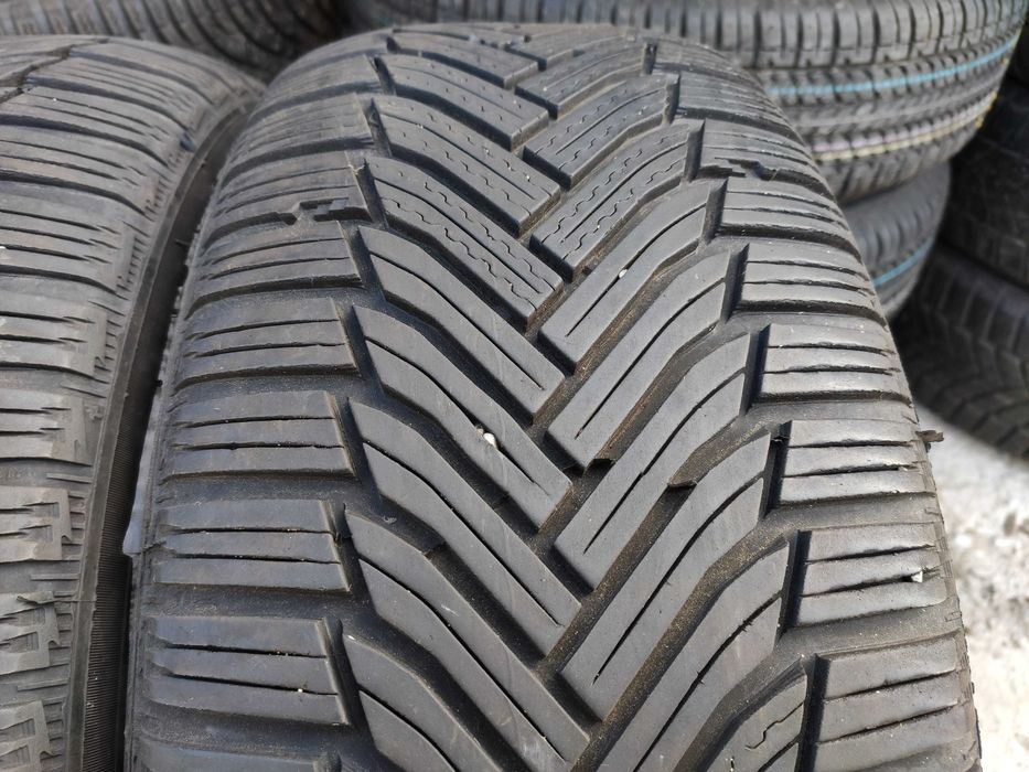 2бр Зимни Гуми 215 60 16 - Michelin - DOT 2022