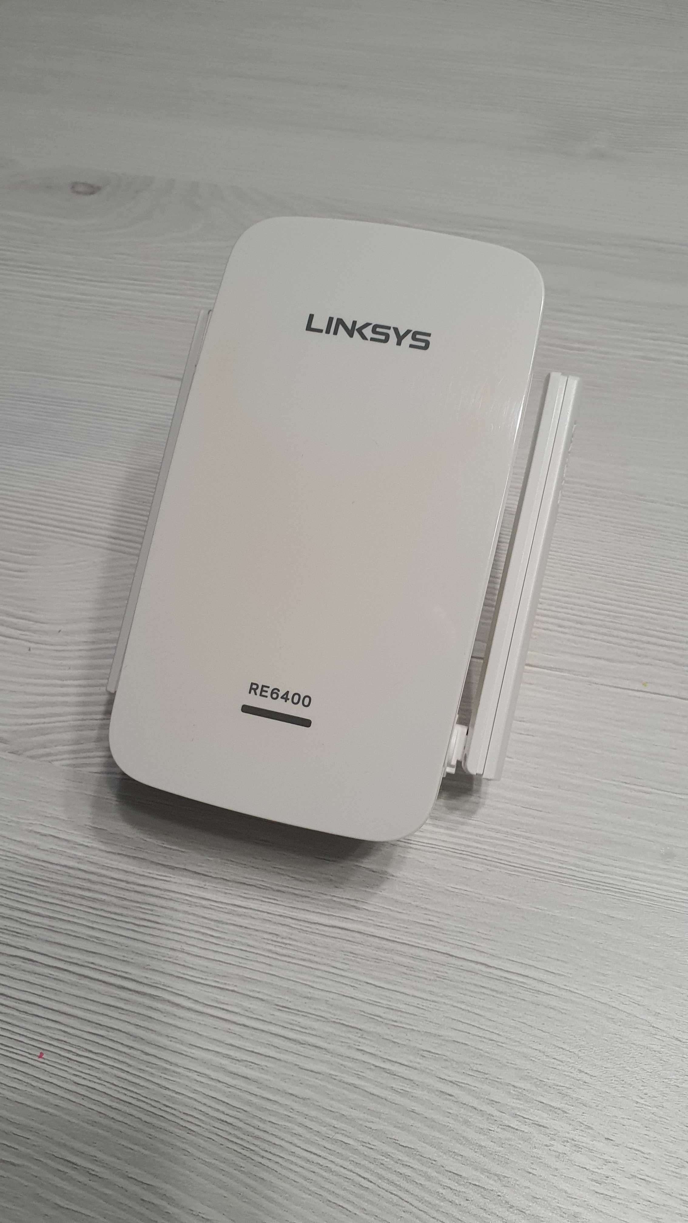 Linksys RE6400 (AC1200) Extender