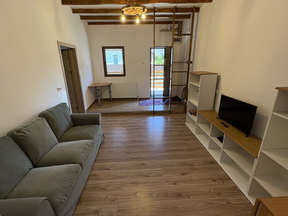 Apartament 3 camere cu gradina