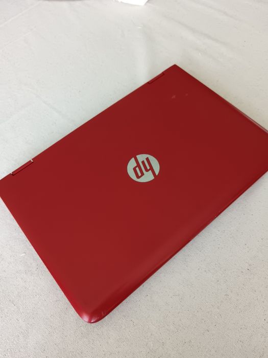 Vând laptop 2 în 1, i3, HP Pavilion Model 13 - s080no