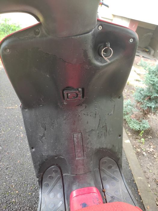 Vând scuter Aprilia Railly de 49cm