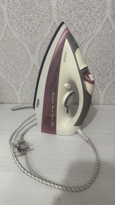 Утюг Braun рабочий