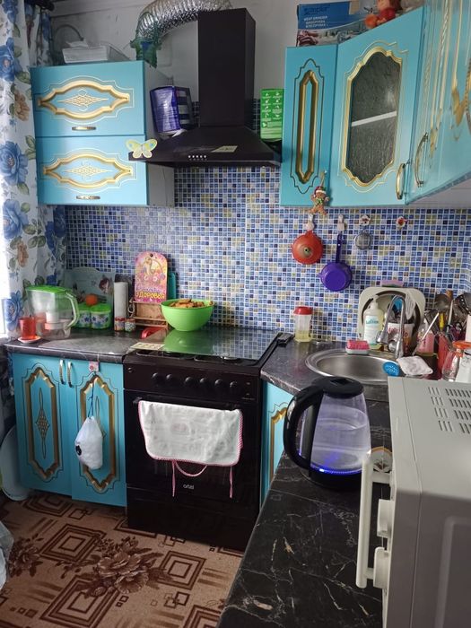 Продам 2 комнатную квартиру на 5 этаже.Окончательно.