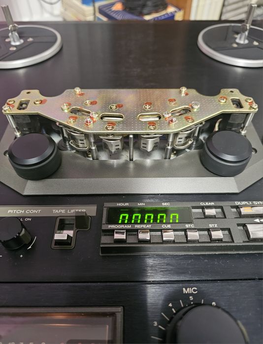 Magnetofon TEAC X1000R