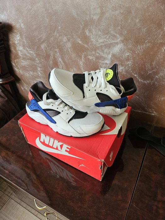 дамски маратонки NIKE  huarache