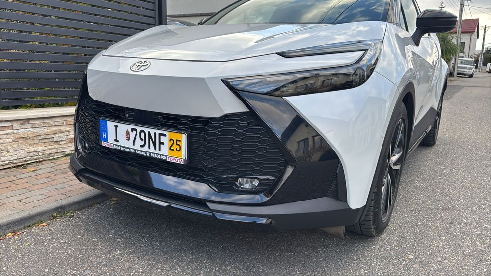 Toyota C-HR Hybrid 2024 Executive Vip Full Panoramic 19"