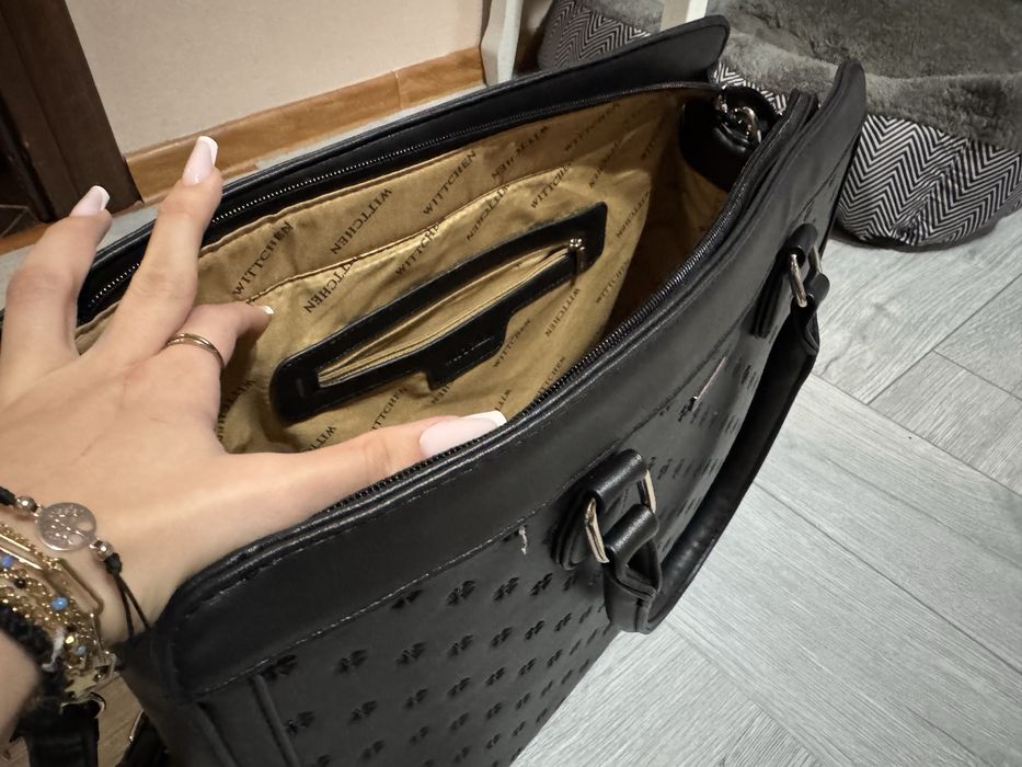 Geantă noua brandul Wittchen (prețul original 635 de lei)