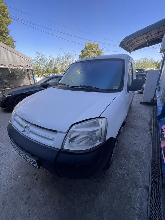 Citroen Berlingo aproape rablă
