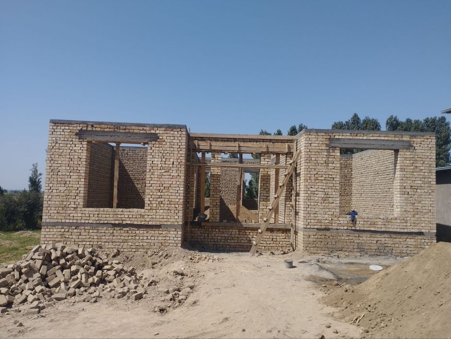 HamraqulTursunqulovda joylashgan uyimiza srochno sotiladi