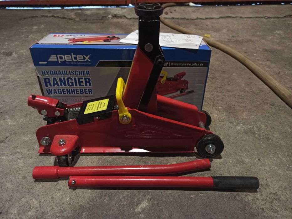 Крик тип "крокодил"