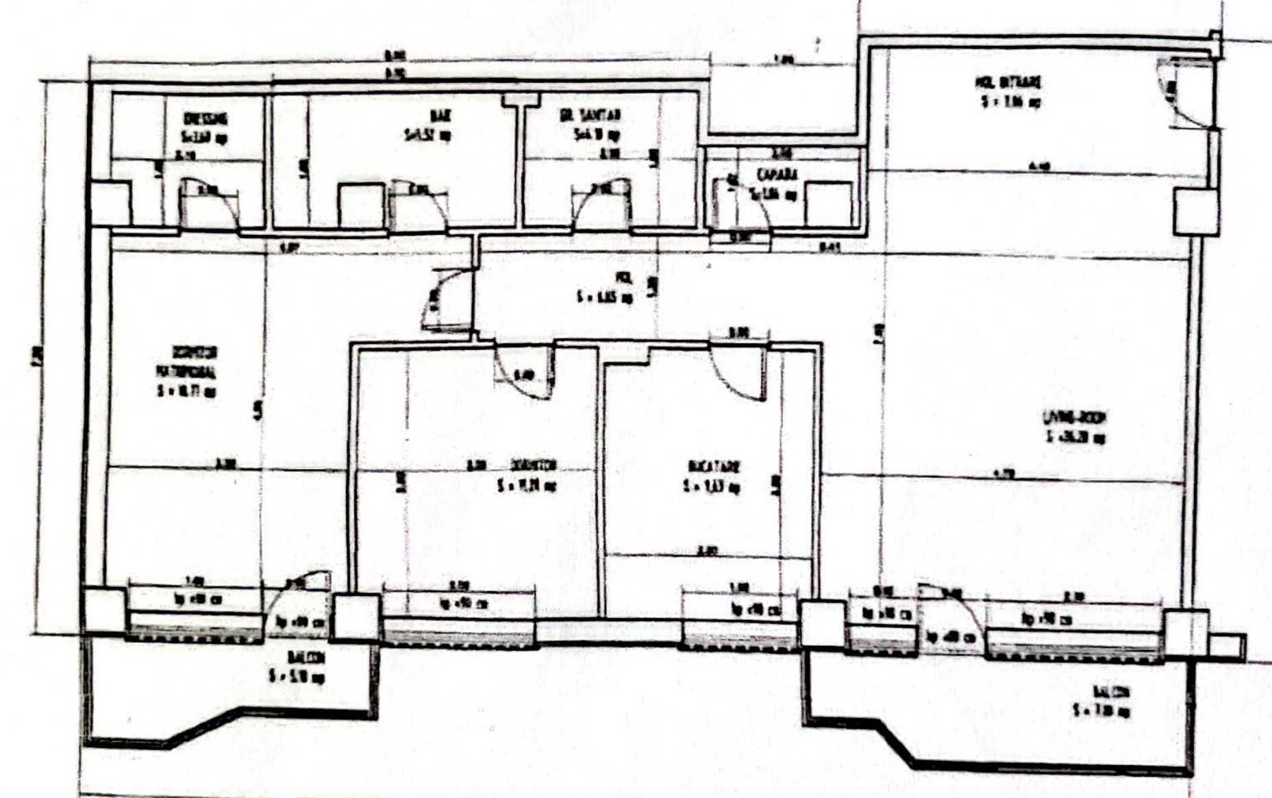 Apartament 3 camere 108 mp si loc parcare zona Doi Cocosi