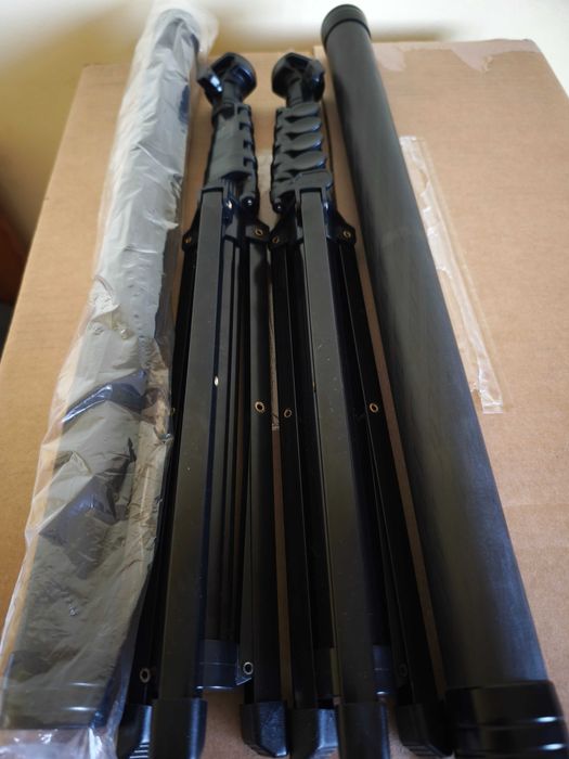 Комплект LED осветление за фото и видеозаснемане U600+