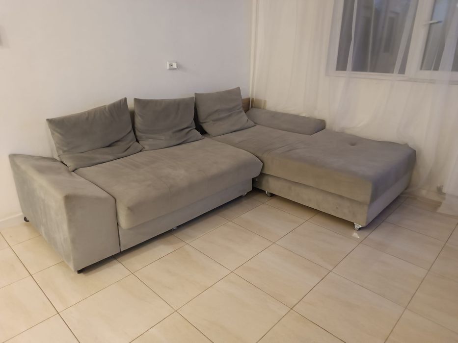 Ccanapea 3+2 si Coltar ambele  catifeaa